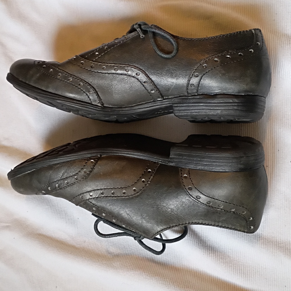 Born Dark Gray Leather Brogue Shoe - Picture 5 of 8